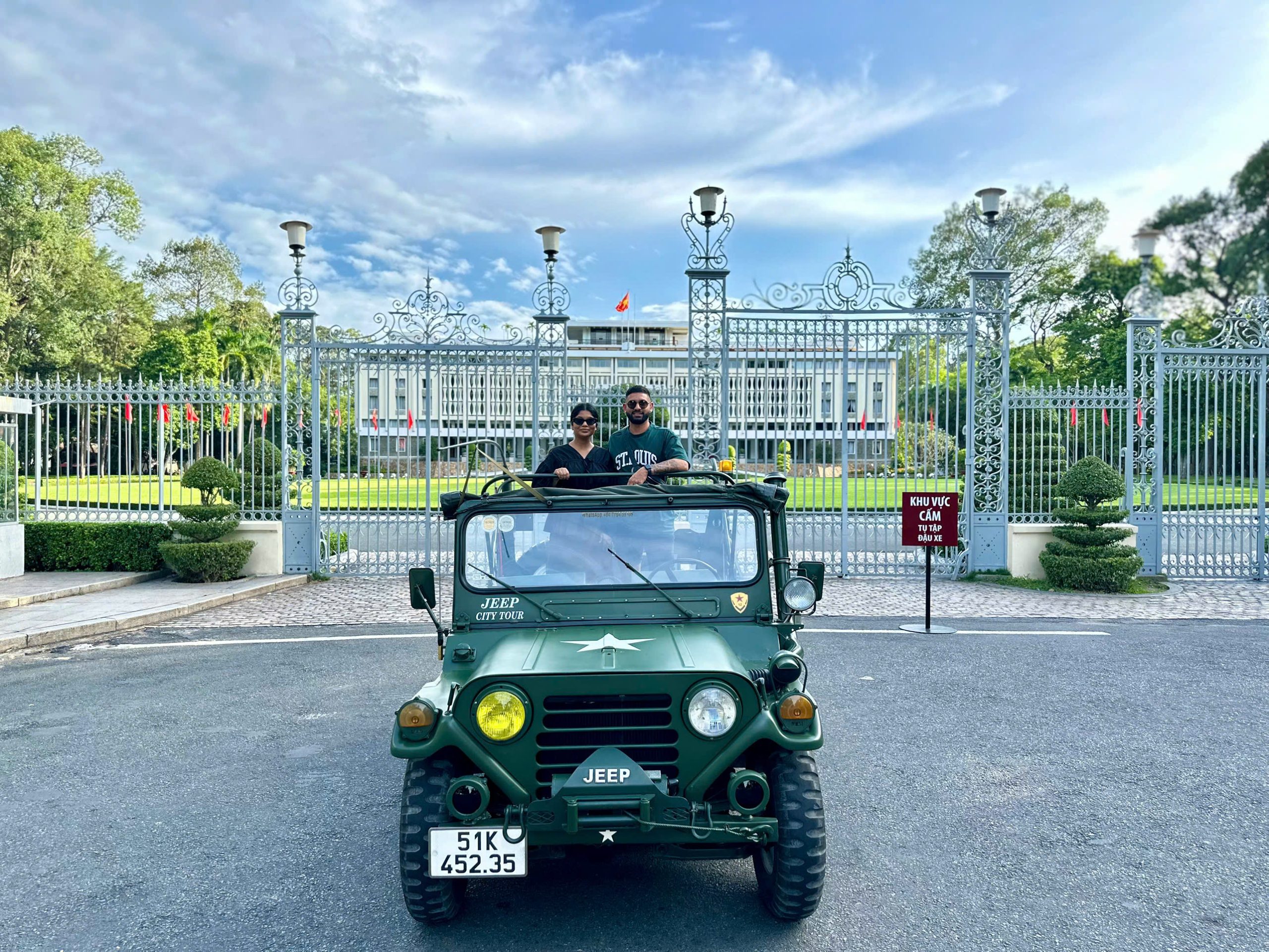 SAIGON VINTAGE JEEP TOUR