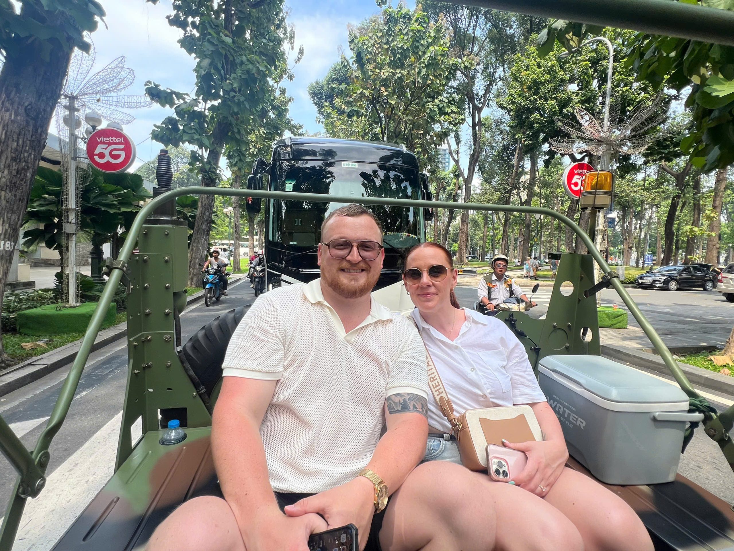 SAIGON SIGHTSEEING TOUR